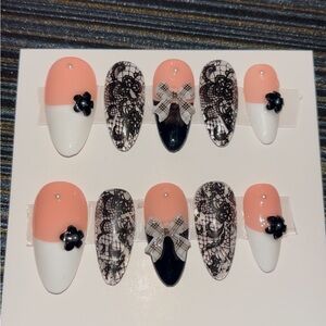 10 PC Hand Crafted French B&W Almond Nails NWT